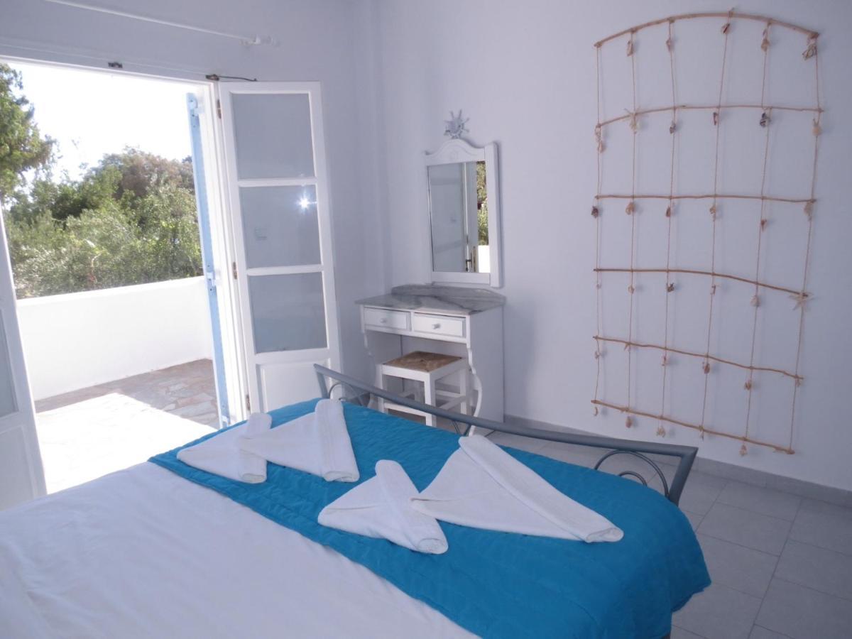 Niriides Studios Parikia  Bagian luar foto