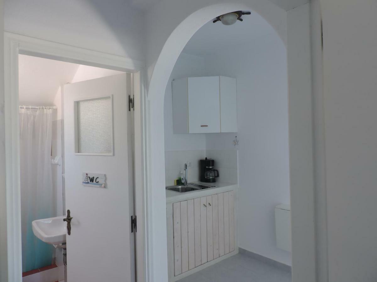 Niriides Studios Parikia  Bagian luar foto