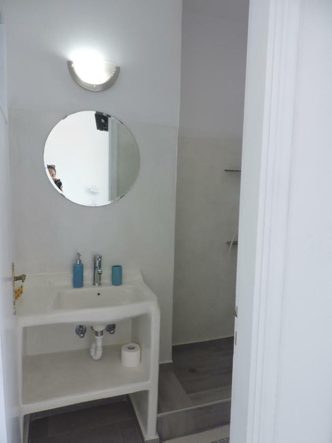 Niriides Studios Parikia  Bagian luar foto