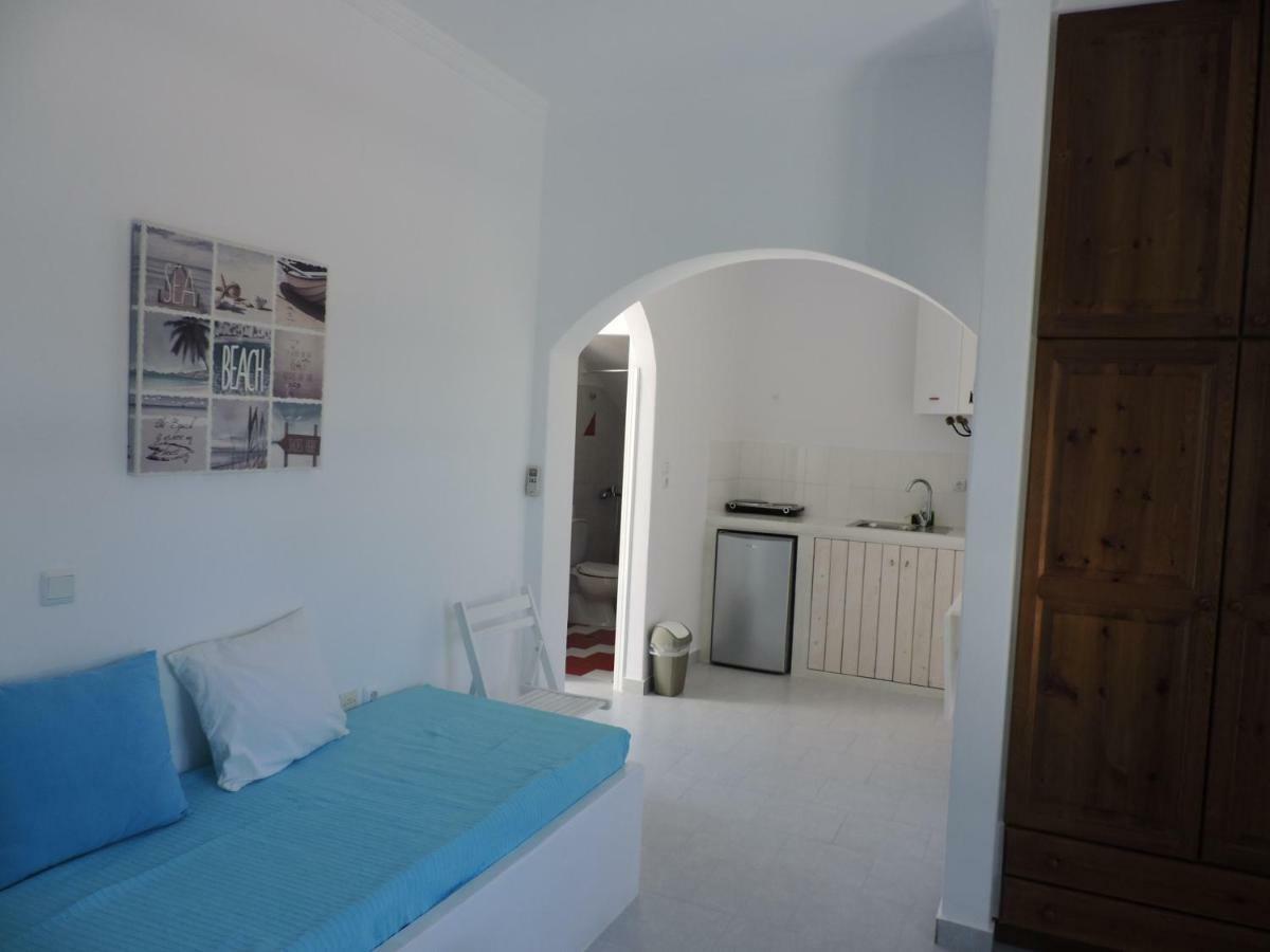 Niriides Studios Parikia  Bagian luar foto